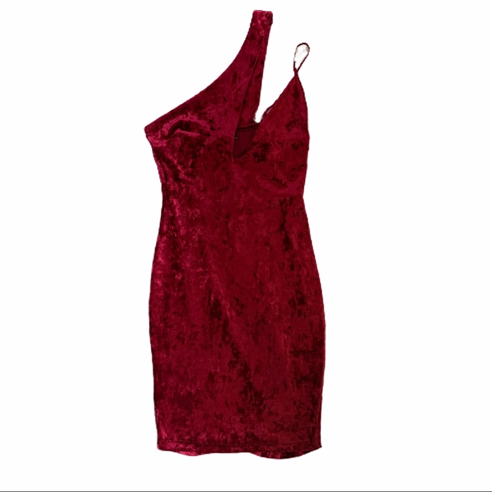 Honeybum red velvet bodycon dress small
